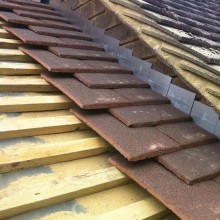 Plain Tiles | 5 Star Roofing Services